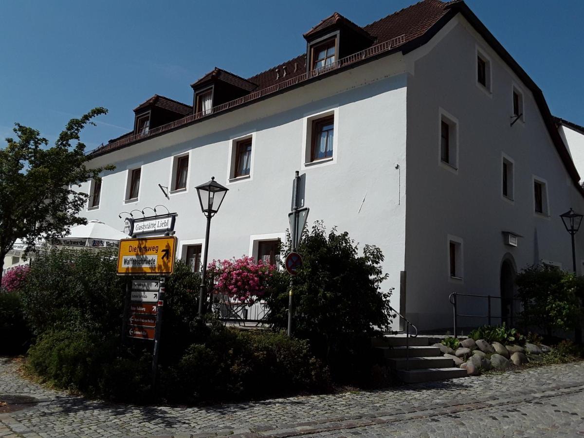 Отель Gaststaette Liebl Wiesent Экстерьер фото