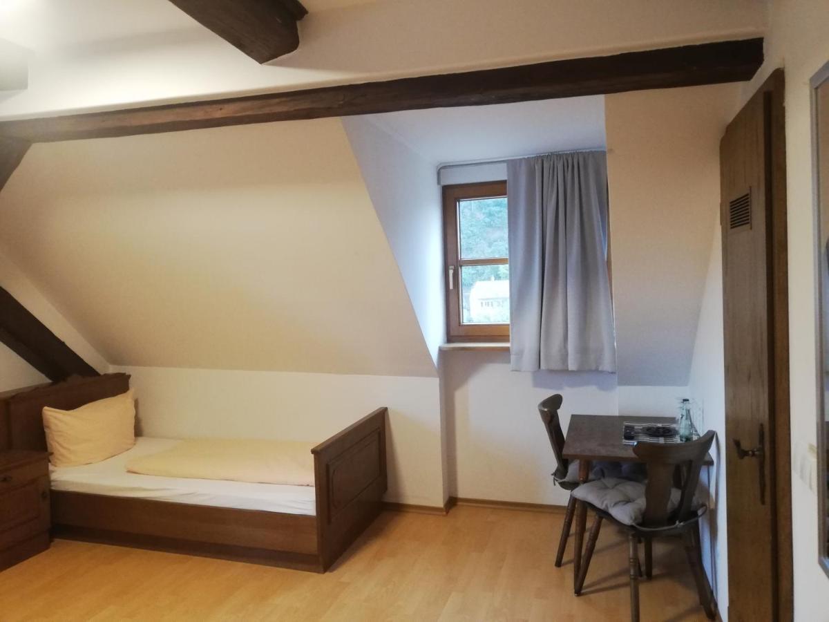 Отель Gaststaette Liebl Wiesent Экстерьер фото